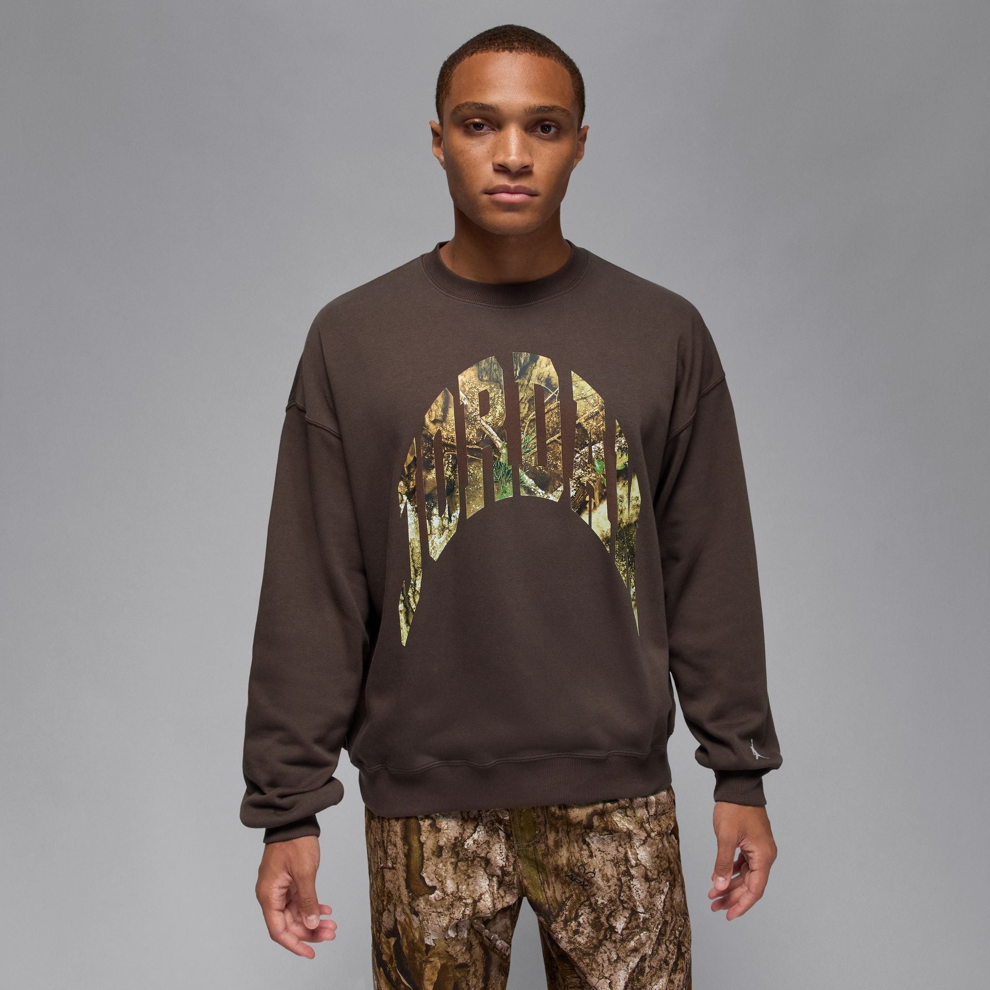Air Jordan Mens French Terry Realtree Crewneck - Baroque Brown