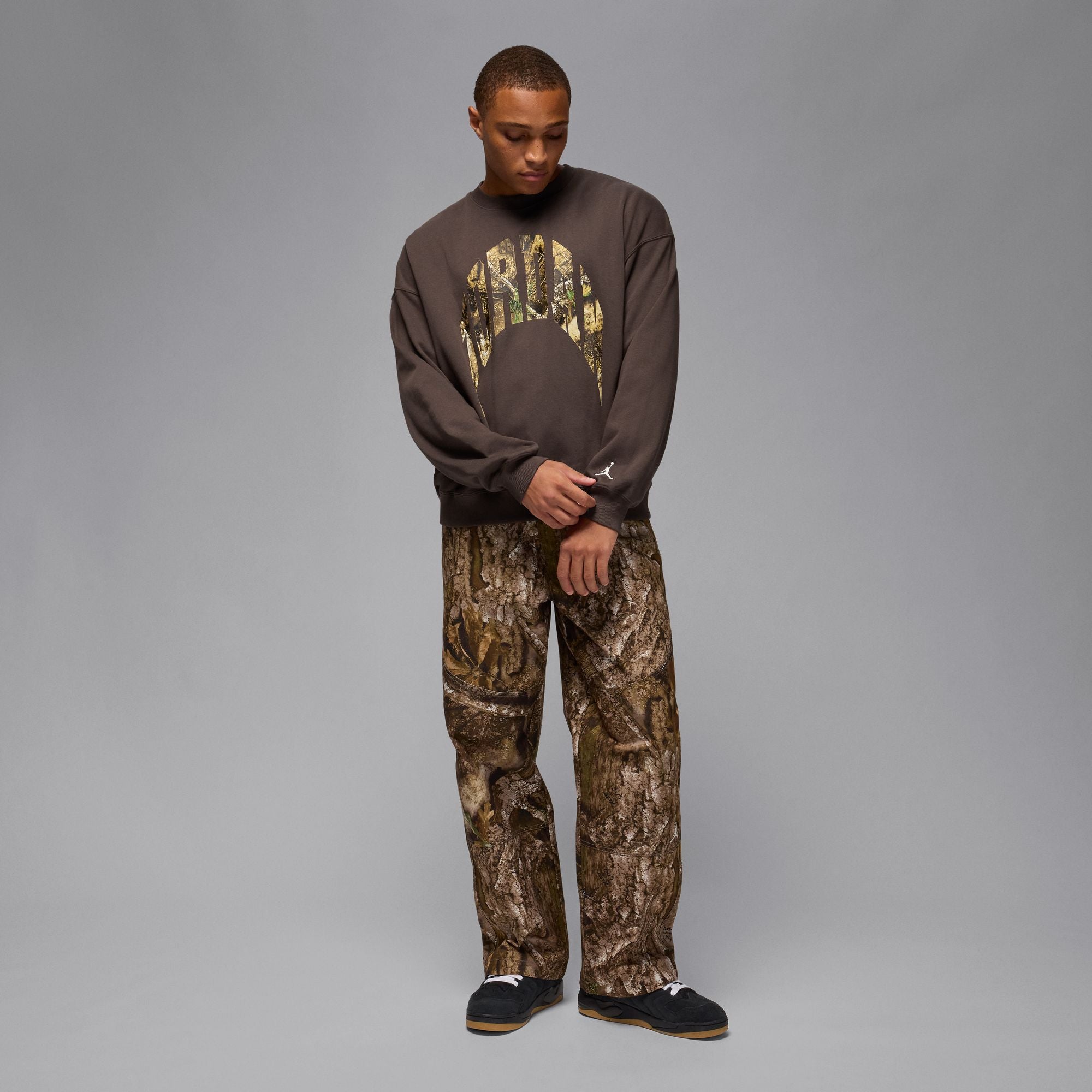 Air Jordan Mens French Terry Realtree Crewneck - Baroque Brown